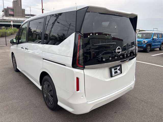 日産 セレナ ２．０ ＸＶ R7年 (近畿) 99