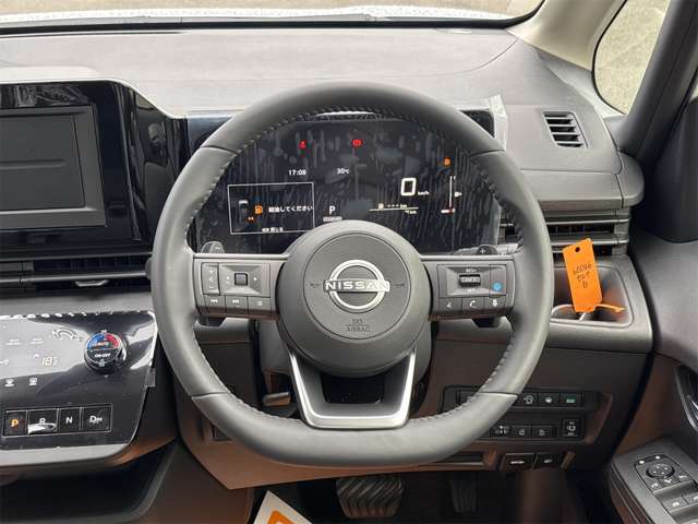 日産 セレナ ２．０ ＸＶ R7年 (近畿) 99