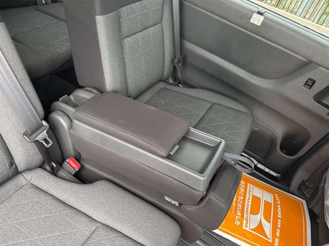 日産 セレナ ２．０ ＸＶ R7年 (近畿) 99