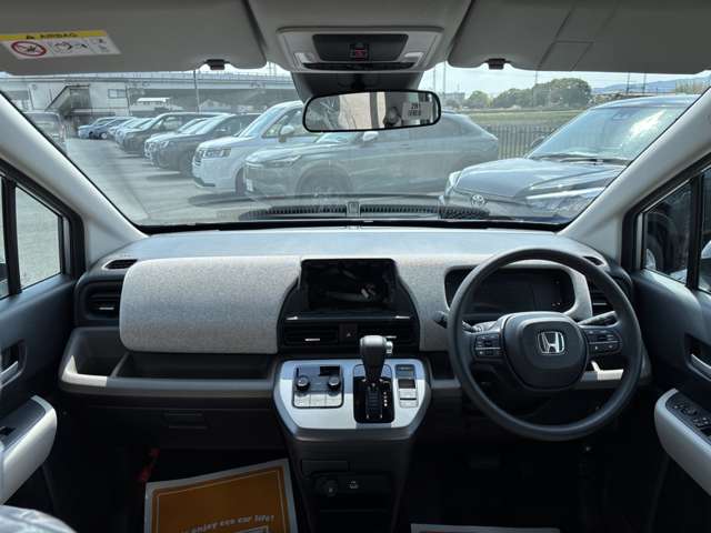 ホンダ フリード　ハイブリッド １．５ Ｅ：ＨＥＶ エアー R7年 (近畿) 99