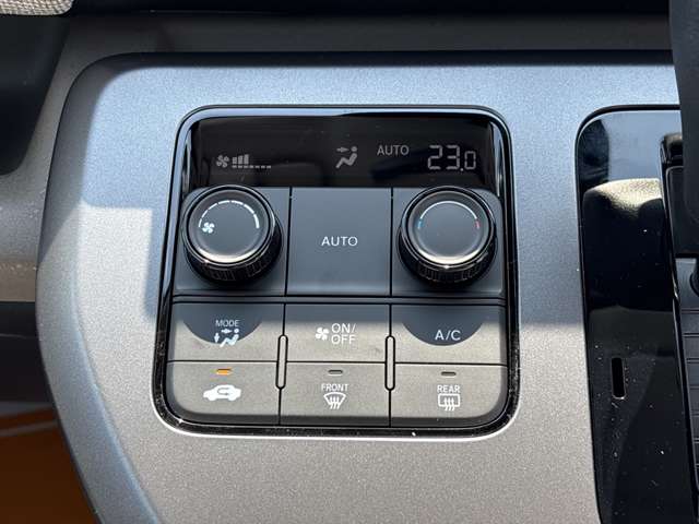 ホンダ フリード　ハイブリッド １．５ Ｅ：ＨＥＶ エアー R7年 (近畿) 99