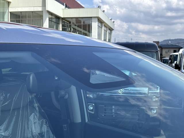 ホンダ フリード　ハイブリッド １．５ Ｅ：ＨＥＶ エアー R7年 (近畿) 99