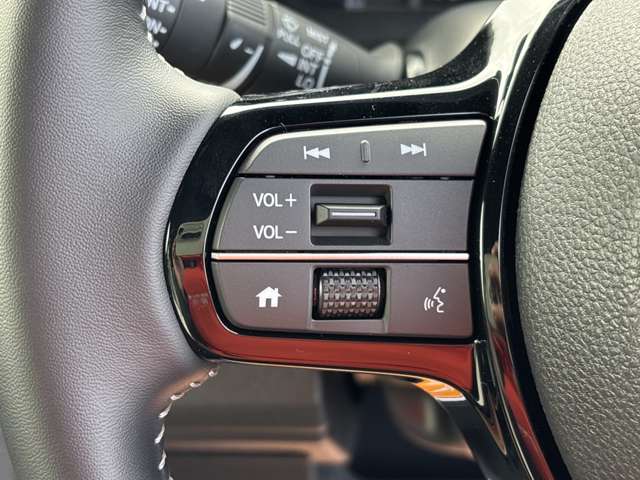 ホンダ Ｎ　ＢＯＸ カスタム ６６０ コーディネートスタイル モノトーン R6年 (近畿) 99