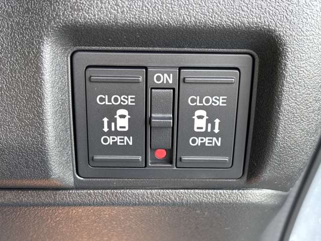 ホンダ Ｎ　ＢＯＸ カスタム ６６０ コーディネートスタイル モノトーン R6年 (近畿) 99