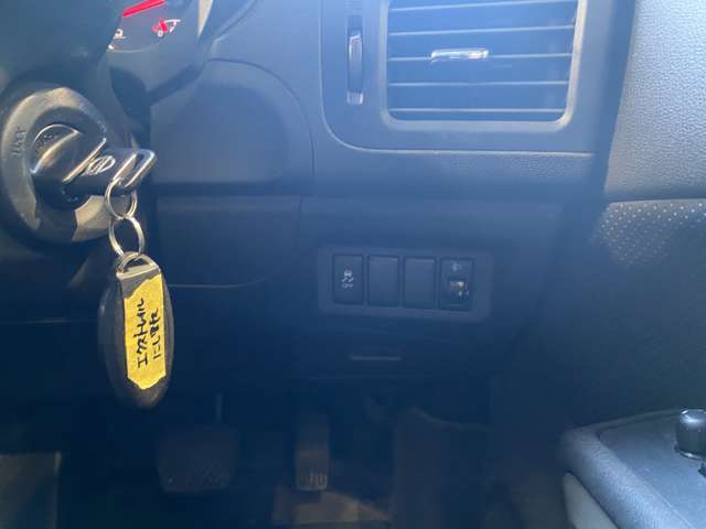 日産 エクストレイル ２．０ ２０Ｘ ４ＷＤ H25年 (九州・沖縄) 99