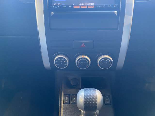 日産 エクストレイル ２．０ ２０Ｘ ４ＷＤ H25年 (九州・沖縄) 99