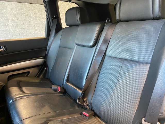 日産 エクストレイル ２．０ ２０Ｘ ４ＷＤ H25年 (九州・沖縄) 99