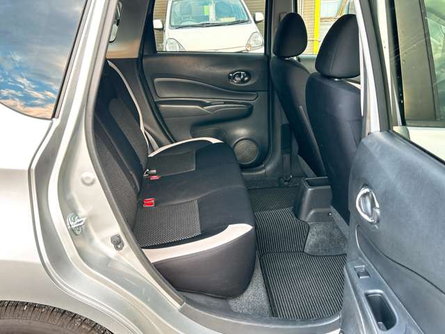 日産 ノート １．２ Ｅ－ＰＯＷＥＲ Ｘ H29年 (九州・沖縄) 99