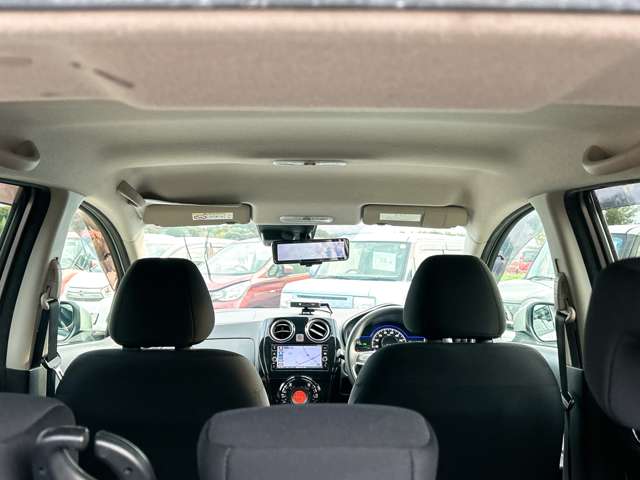 日産 ノート １．２ Ｅ－ＰＯＷＥＲ Ｘ H29年 (九州・沖縄) 99