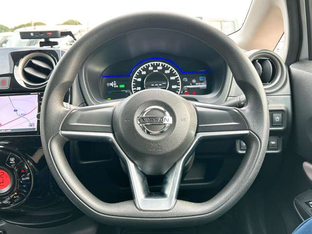 日産 ノート １．２ Ｅ－ＰＯＷＥＲ Ｘ H29年 (九州・沖縄) 99