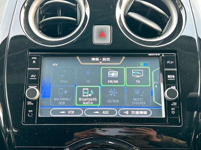 日産 ノート １．２ Ｅ－ＰＯＷＥＲ Ｘ H29年 (九州・沖縄) 99