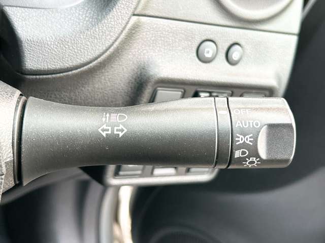 日産 ノート １．２ Ｅ－ＰＯＷＥＲ Ｘ H29年 (九州・沖縄) 99