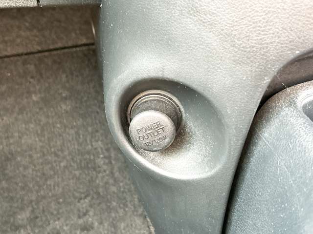 日産 マーチ １．２ １２Ｇ H23年 (九州・沖縄) 99