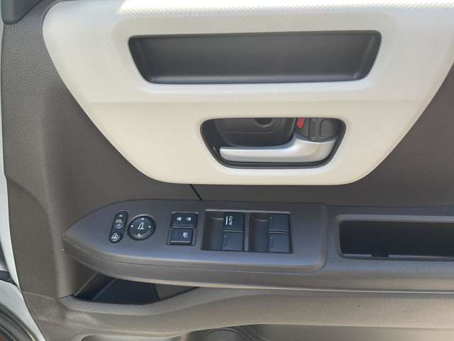 ホンダ Ｎ　ＢＯＸ ６６０ Ｌ ４ＷＤ R4年 (東北) 99