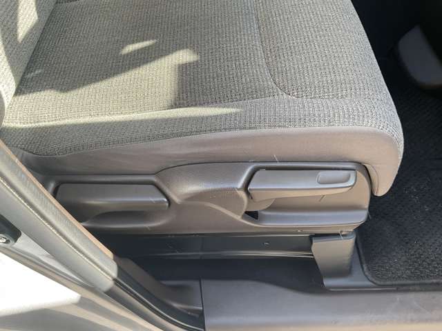 ホンダ Ｎ　ＢＯＸ ６６０ Ｌ ４ＷＤ R4年 (東北) 99