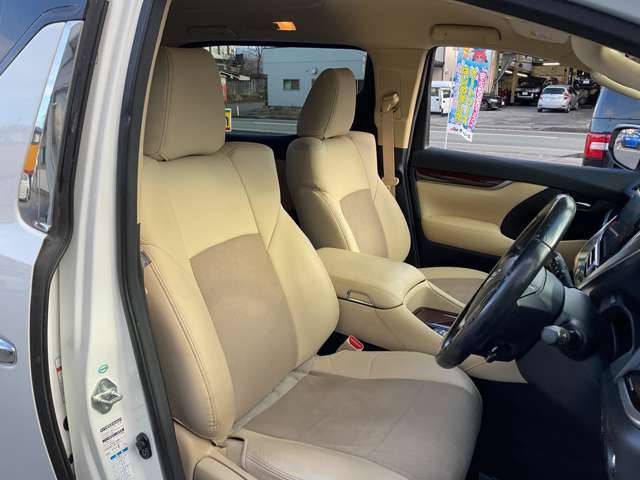 トヨタ アルファード　ハイブリッド ハイブリッド ２．５ Ｘ Ｅ－ＦＯＵＲ ４ＷＤ H28年 (東北) 99