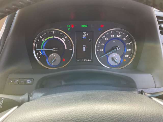 トヨタ アルファード　ハイブリッド ハイブリッド ２．５ Ｘ Ｅ－ＦＯＵＲ ４ＷＤ H28年 (東北) 99