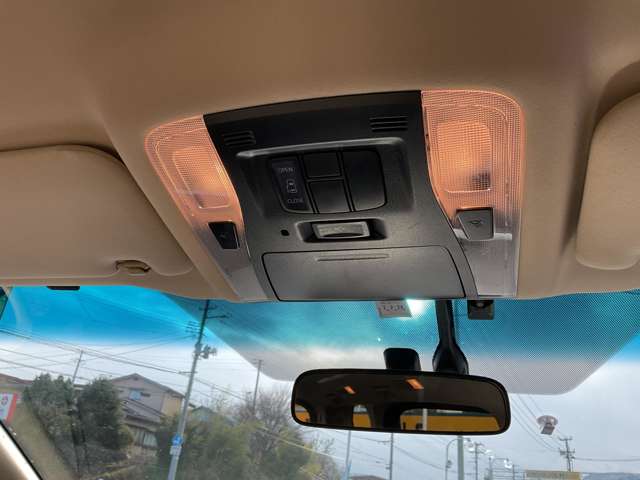 トヨタ アルファード　ハイブリッド ハイブリッド ２．５ Ｘ Ｅ－ＦＯＵＲ ４ＷＤ H28年 (東北) 99