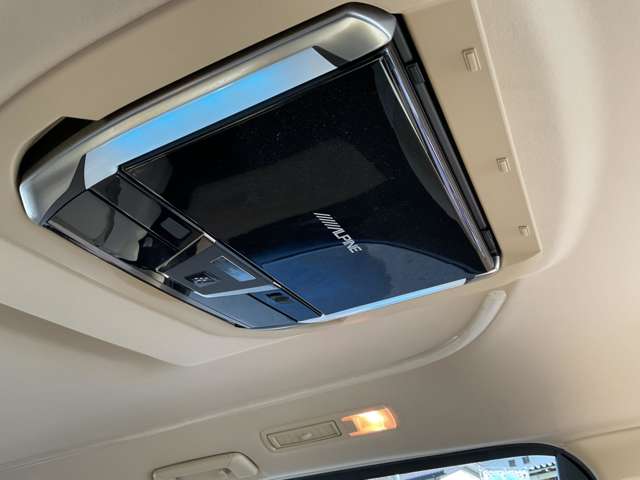 トヨタ アルファード　ハイブリッド ハイブリッド ２．５ Ｘ Ｅ－ＦＯＵＲ ４ＷＤ H28年 (東北) 99