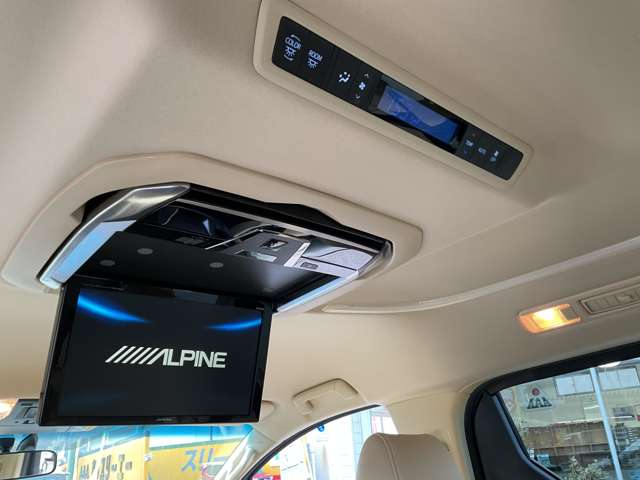 トヨタ アルファード　ハイブリッド ハイブリッド ２．５ Ｘ Ｅ－ＦＯＵＲ ４ＷＤ H28年 (東北) 99