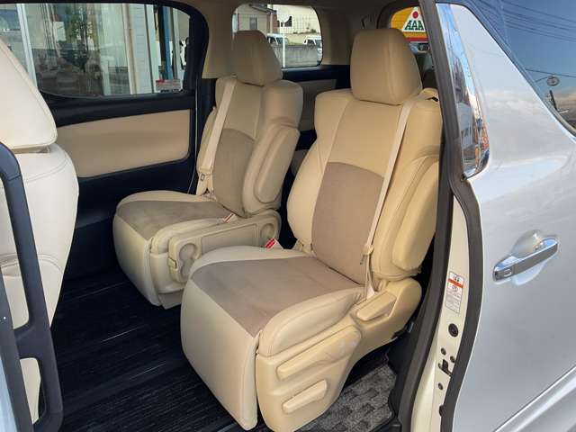 トヨタ アルファード　ハイブリッド ハイブリッド ２．５ Ｘ Ｅ－ＦＯＵＲ ４ＷＤ H28年 (東北) 99