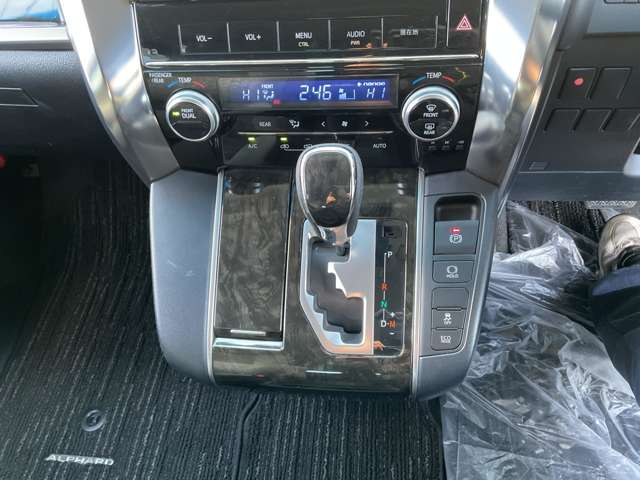 トヨタ アルファード ２．５ Ｓ H28年 (東北) 99