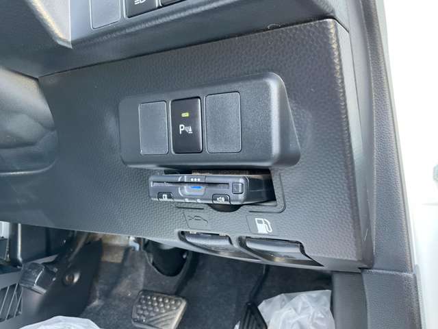 ダイハツ トール １．０ カスタムＧ ターボ ＳＡＩＩＩ H30年 (東北) 99