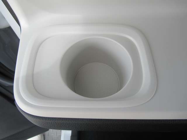 ダイハツ ムーヴ　キャンバス ６６０ ストライプス Ｘ R7年 (東北) 99