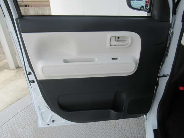 ダイハツ ムーヴ　キャンバス ６６０ ストライプス Ｘ R7年 (東北) 99