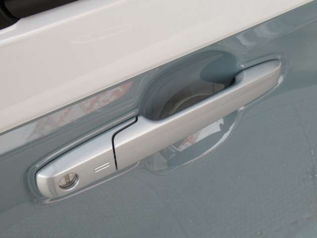 ダイハツ ムーヴ　キャンバス ６６０ ストライプス Ｘ R7年 (東北) 99