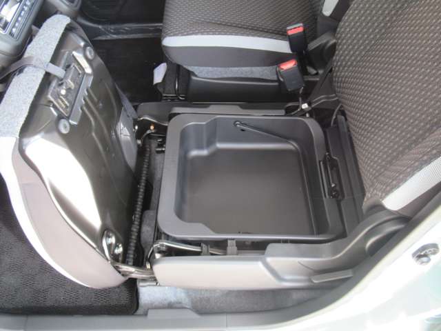 スズキ ハスラー ６６０ ハイブリッド Ｇ R5年 (東北) 99