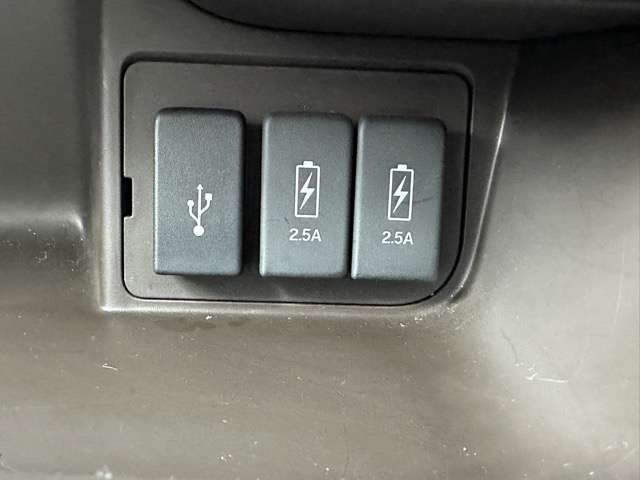 ホンダ Ｎ　ＢＯＸ ６６０ Ｌ ターボ R5年 (東海) 99