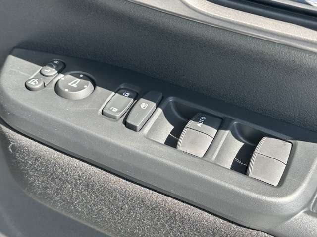 ホンダ Ｎ　ＢＯＸ カスタム ６６０ ターボ R7年 (東海) 99