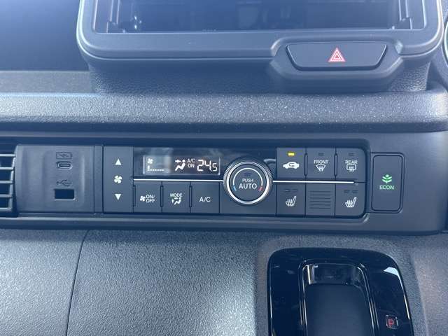 ホンダ Ｎ　ＢＯＸ カスタム ６６０ R7年 (東海) 99