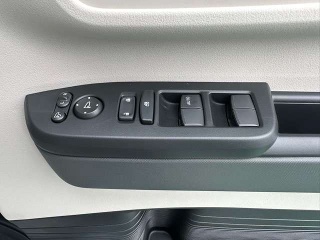 ホンダ Ｎ　ＢＯＸ ６６０ R7年 (東海) 99