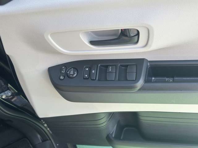 ホンダ Ｎ　ＢＯＸ ６６０ R7年 (東海) 99