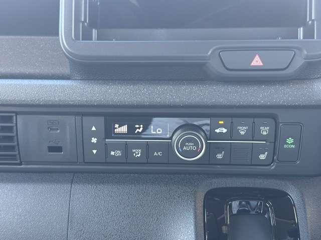 ホンダ Ｎ　ＢＯＸ カスタム ６６０ R7年 (東海) 99