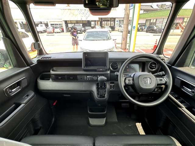 ホンダ Ｎ　ＢＯＸ カスタム ６６０ R7年 (東海) 99