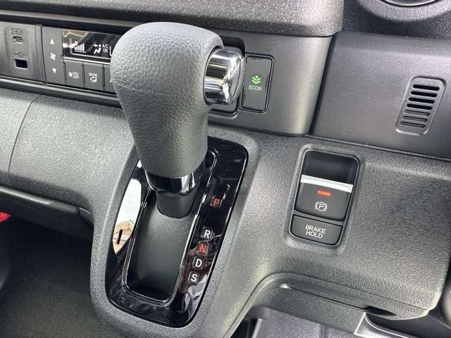 ホンダ Ｎ　ＢＯＸ カスタム ６６０ R7年 (東海) 99