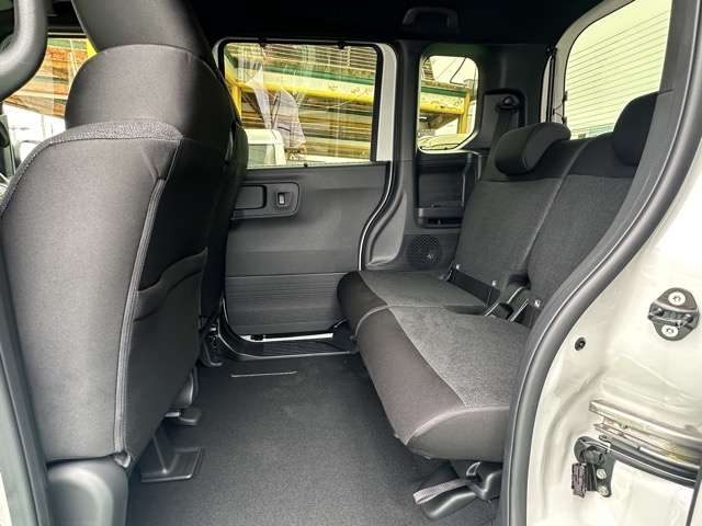 ホンダ Ｎ　ＢＯＸ カスタム ６６０ R7年 (東海) 99