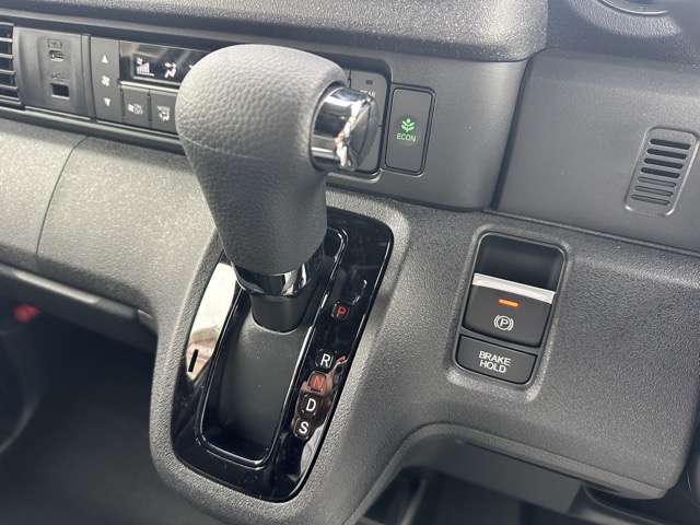 ホンダ Ｎ　ＢＯＸ カスタム ６６０ ターボ R7年 (東海) 99