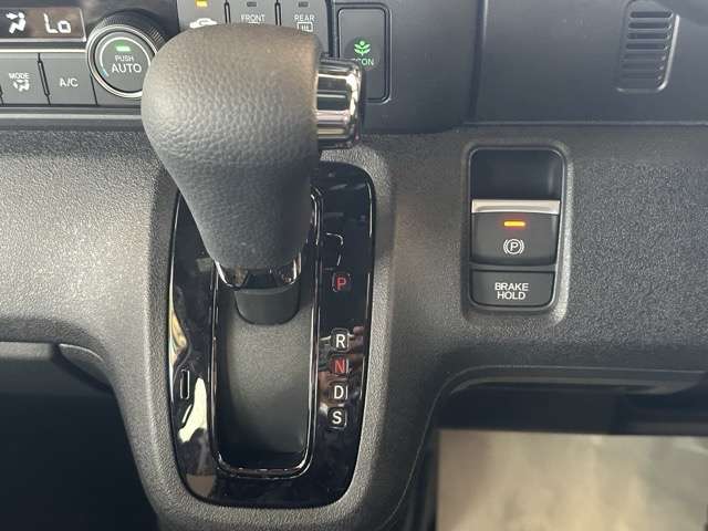 ホンダ Ｎ　ＢＯＸ カスタム ６６０ ターボ R7年 (東海) 99