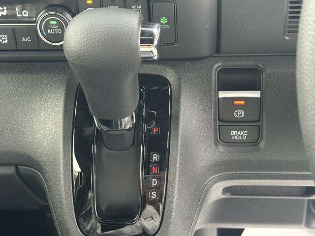 ホンダ Ｎ　ＢＯＸ カスタム ６６０ R7年 (東海) 99