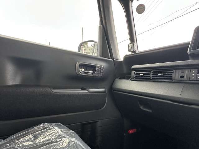 ホンダ Ｎ　ＢＯＸ カスタム ６６０ R7年 (東海) 99