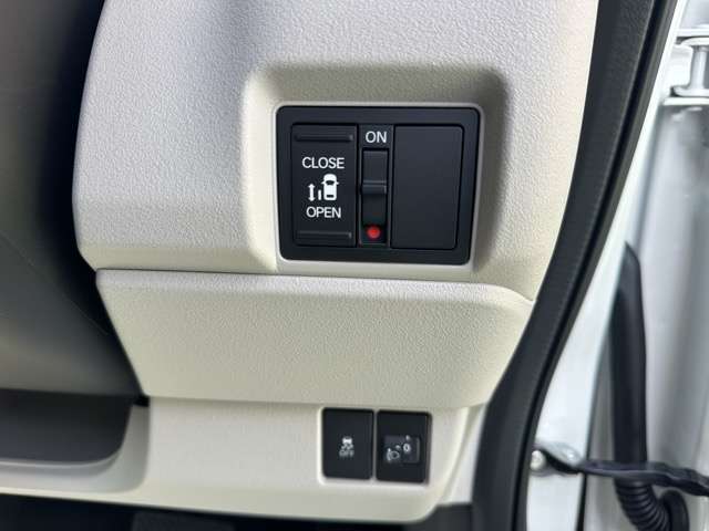 ホンダ Ｎ　ＢＯＸ ６６０ R7年 (東海) 99