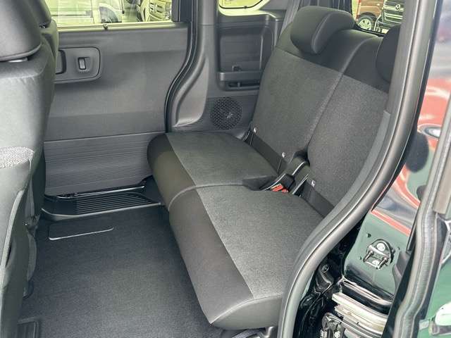 ホンダ Ｎ　ＢＯＸ カスタム ６６０ R7年 (東海) 99