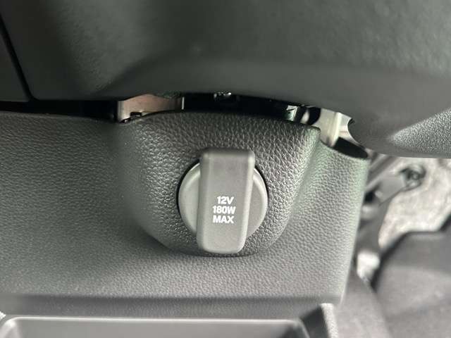 ホンダ Ｎ　ＢＯＸ カスタム ６６０ R7年 (東海) 99