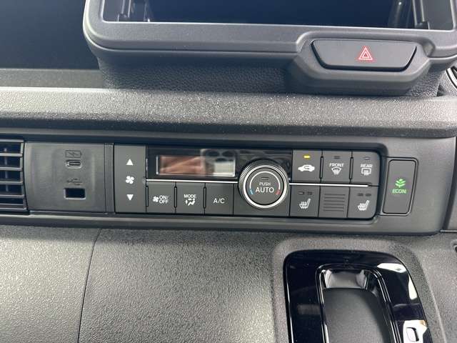 ホンダ Ｎ　ＢＯＸ カスタム ６６０ R7年 (東海) 99