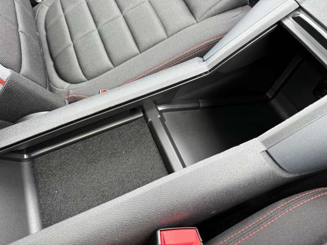 シトロエン ベルランゴ マックス ＸＴＲ ブルーＨＤＩ ローンチ エディション ディーゼルターボ R7年 (東北) 99