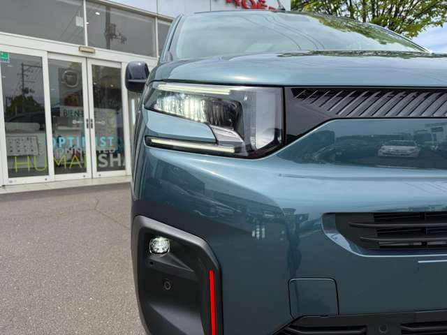 シトロエン ベルランゴ マックス ＸＴＲ ブルーＨＤＩ ローンチ エディション ディーゼルターボ R7年 (東北) 99